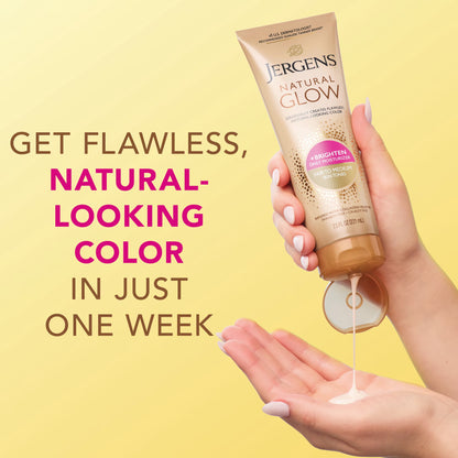 Natural Glow Daily Moisturizer and Sunless Self-Tanning Lotion for Fair to Medium Skin, 7.5 Fl Oz