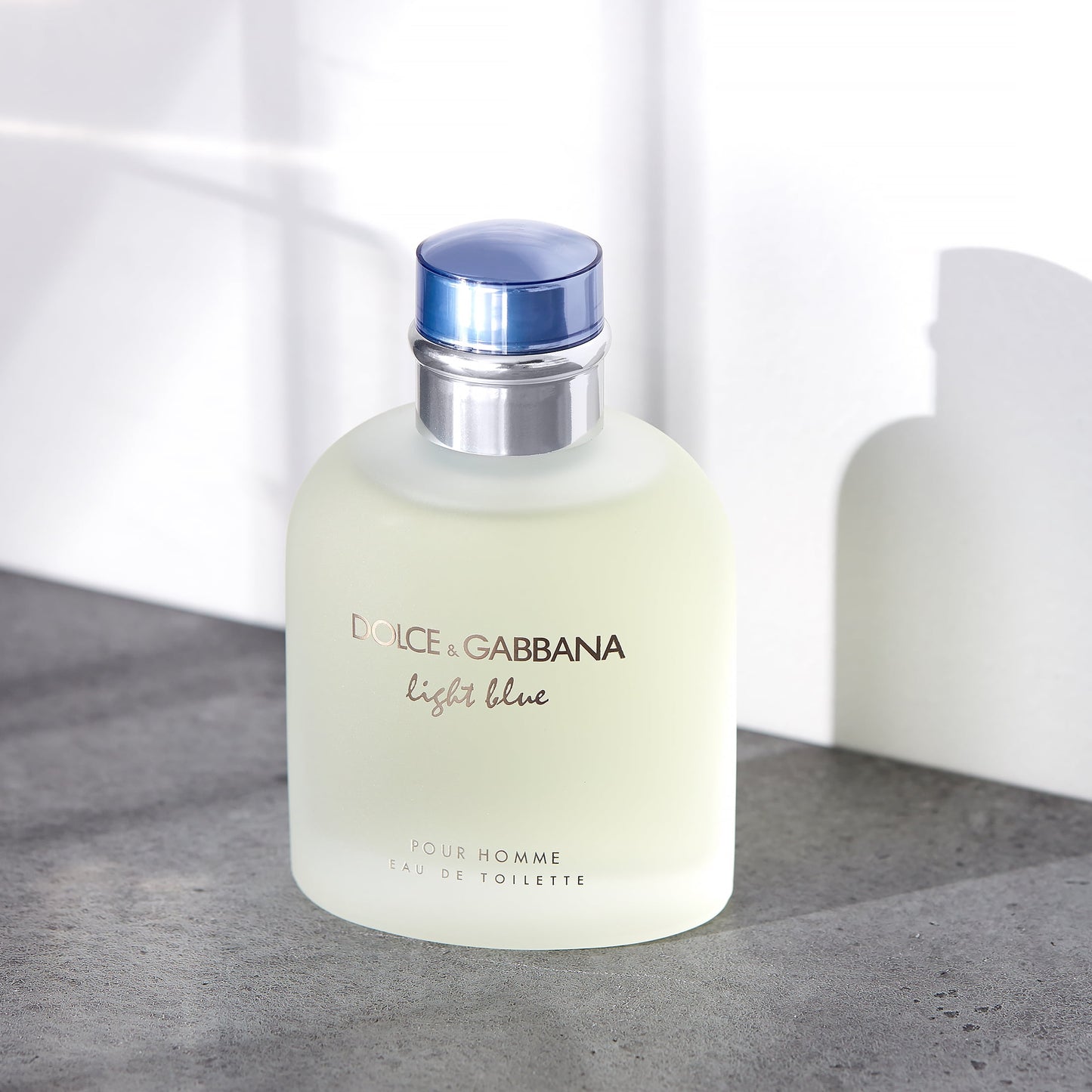 Experience the Essence of Sophistication with Light Blue Eau de Toilette for Men - 4.2 oz